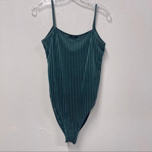 Shein Bodysuit M - Picture 1 of 5